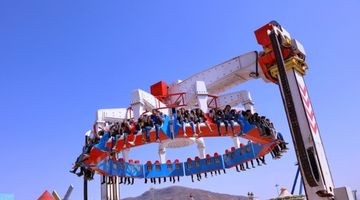 Space Trainer - Wetnjoy Amusement Park